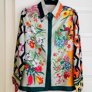 XL Floral and geometric shaped blouse